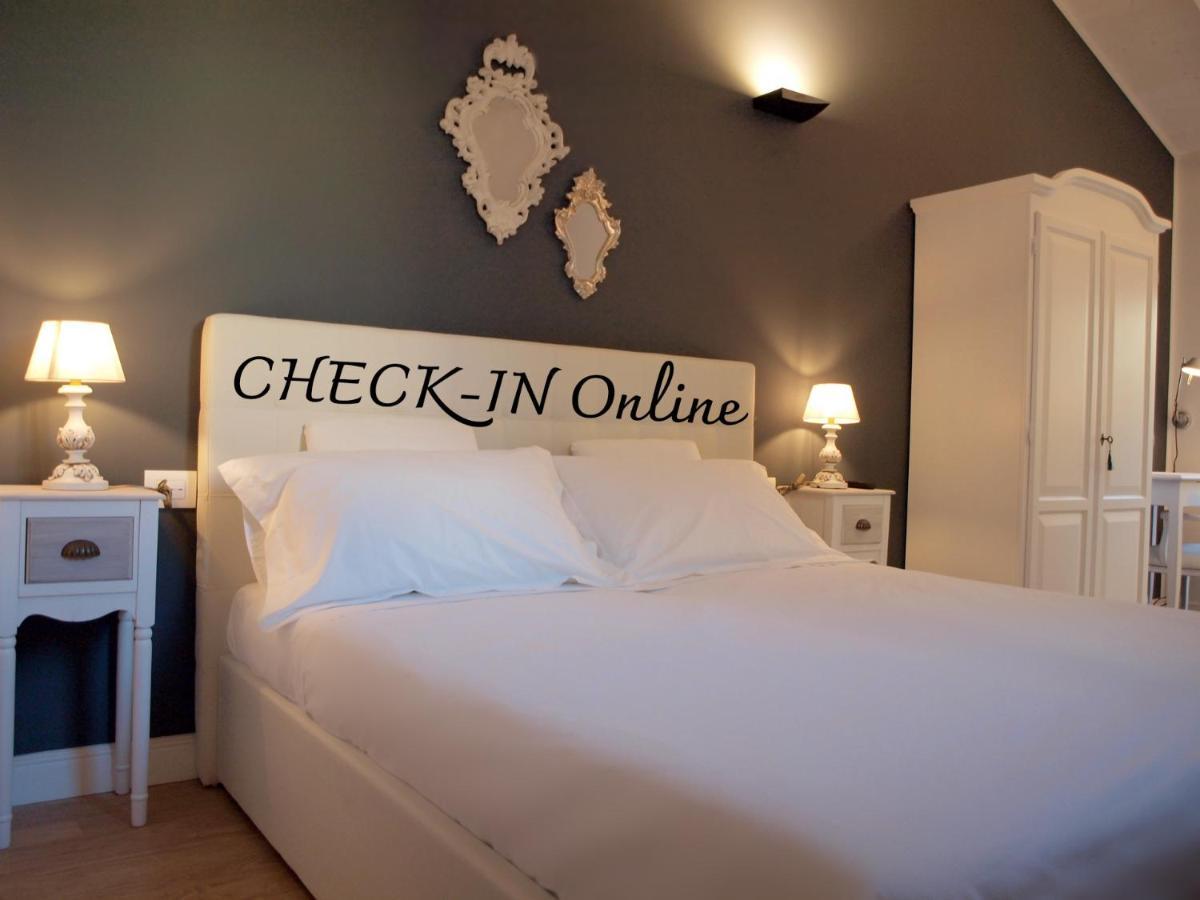 Cosmopolitan Central Rooms Болонья Экстерьер фото