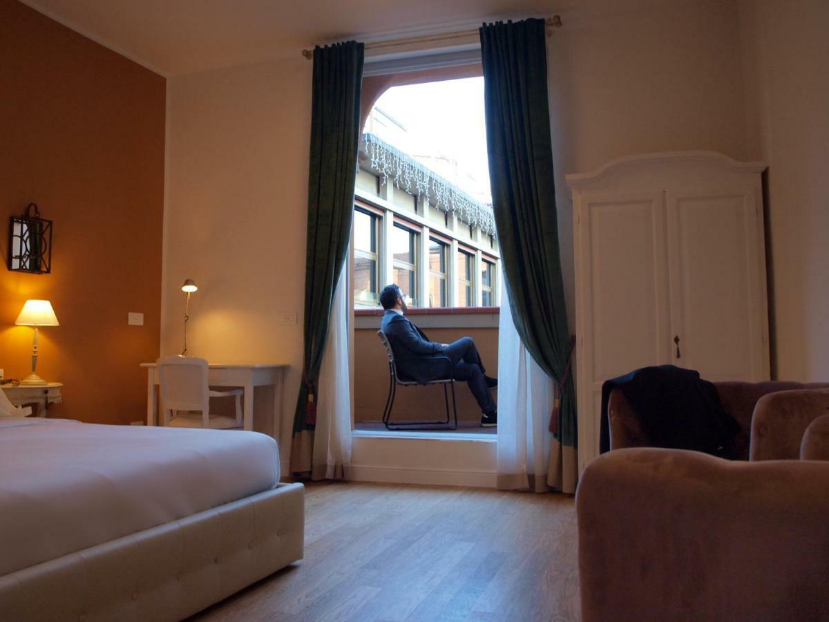 Cosmopolitan Central Rooms Болонья Экстерьер фото